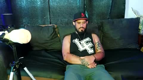 brownboyt online show from July 21, 8:33 pm