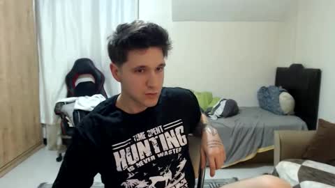 brownhaiir online show from February 1, 5:11 pm