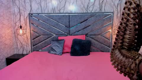 Snapshot of brownie_delicious chatting on December 16, 1:10 am Sara online show from December 16, 1:10 am