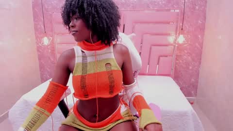 Snapshot of brownie_delicious chatting on January 31, 9:05 pm Sara online show from January 31, 9:05 pm