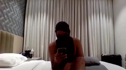 brownmanin40s online show from May 31, 5:20 pm