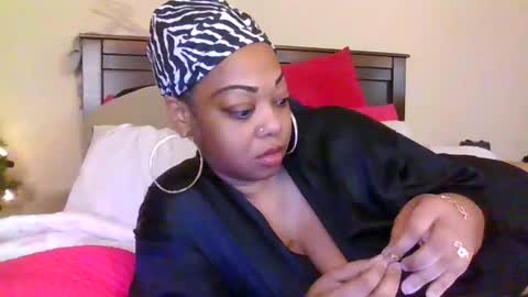 brownroundrenee online show from December 15, 11:03 am