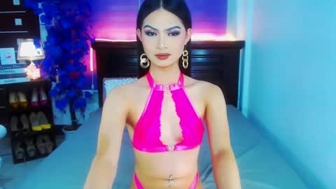 Snapshot of brownsausageroberta chatting on December 18, 2:06 pm Roberta GODDESS OF PLEASURE AND SEXUALDESIRE online show from December 18, 2:06 pm