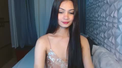 Snapshot of brownsausageroberta chatting on January 21, 4:58 pm Roberta GODDESS OF PLEASURE AND SEXUALDESIRE online show from January 21, 4:58 pm