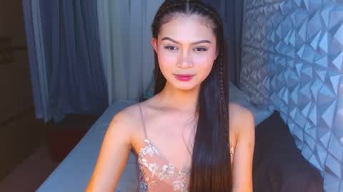 Snapshot of brownsausageroberta chatting on January 22, 3:07 pm Roberta GODDESS OF PLEASURE AND SEXUALDESIRE online show from January 22, 3:07 pm