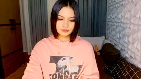 Snapshot of brownsausageroberta chatting on February 20, 6:02 pm Roberta GODDESS OF PLEASURE AND SEXUALDESIRE online show from February 20, 6:02 pm