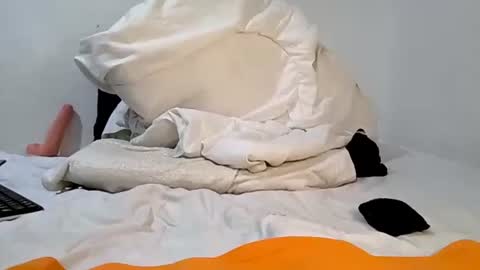 Bruce online show from March 10, 5:43 am