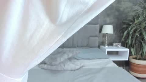 Bruce Hans online show from February 17, 11:40 am