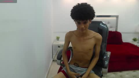  B R U C E   T W I N K online show from February 19, 6:54 pm