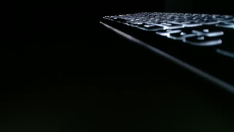 Snapshot of bruceb124u chatting on November 26, 6:47 am bruceb124u online show from November 26, 6:47 am