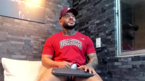 brucedallas online show from February 25, 1:37 am