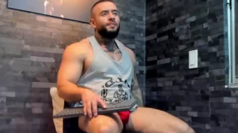 brucedallas online show from August 7, 11:51 pm
