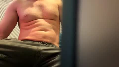brucelogan80 online show from July 20, 11:07 pm