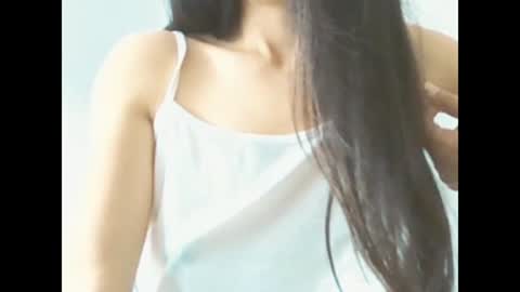 brunela online show from April 23, 8:13 am