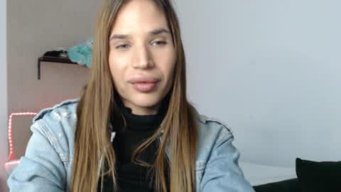 Luna online show from January 8, 5:15 pm