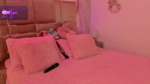 Brenda online show from February 1, 7:56 pm