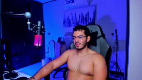 Bruno online show from November 25, 4:34 am