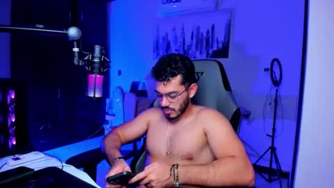 Bruno online show from December 21, 4:19 am