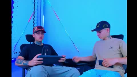 Snapshot of bruno_wild chatting on September 13, 10:37 am Bruno wild online show from September 13, 10:37 am