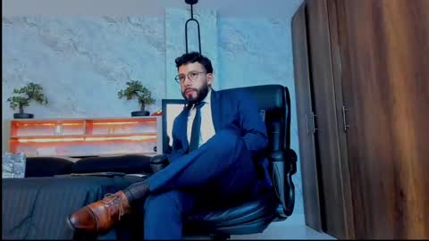 Andres Suarez online show from March 4, 9:32 pm