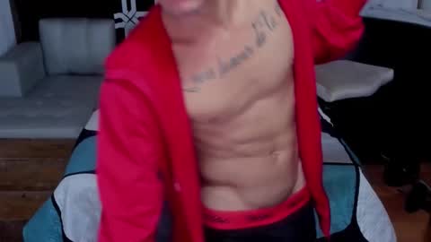 Snapshot of brunocuttie94 chatting on June 6, 3:17 pm Join my fan club here 150 tokens a month online show from June 6, 3:17 pm