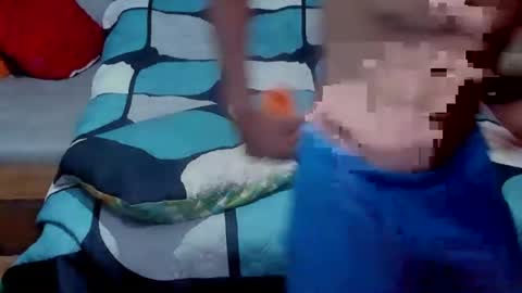 Snapshot of brunocuttie94 chatting on June 17, 1:19 am Join my fan club here 150 tokens a month online show from June 17, 1:19 am