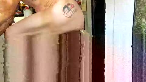 Steve... aka SkinnieDippin aka TimberTramp online show from September 13, 10:42 pm