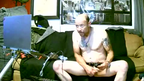 brutal3anddone online show from March 15, 6:08 am