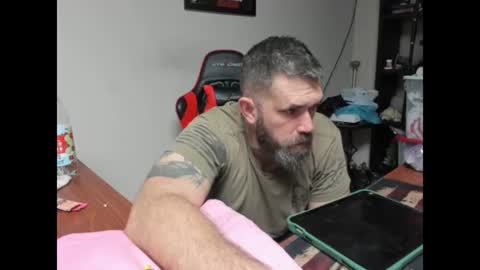 Snapshot of brutalmaster1983 chatting on July 13, 10:29 am BRUTALMASTER1983 online show from July 13, 10:29 am