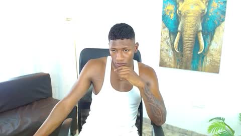 Snapshot of bruuno11 chatting on January 6, 3:27 pm Bruno online show from January 6, 3:27 pm