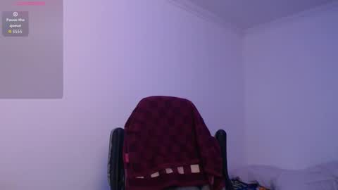 bryamado online show from March 5, 10:39 pm