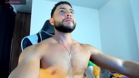 bryan_oficials online show from October 2, 2:29 am