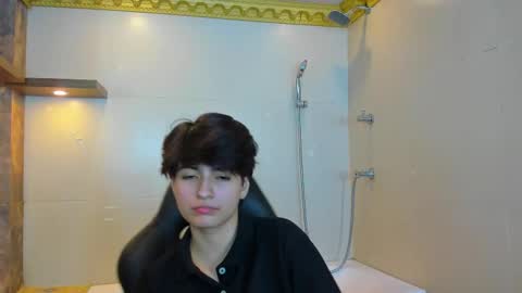 Snapshot of bryce_evans chatting on October 14, 3:13 pm B R Y C E  online show from October 14, 3:13 pm