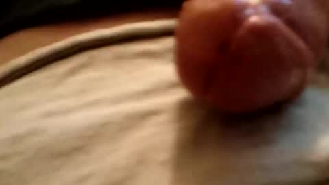 Snapshot of btown3095 chatting on December 19, 2:29 am btown3095 online show from December 19, 2:29 am