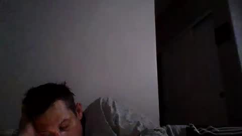 Snapshot of btownstud chatting on January 27, 9:34 am btownstud online show from January 27, 9:34 am