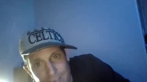 Snapshot of btownstud chatting on March 4, 6:15 am btownstud online show from March 4, 6:15 am