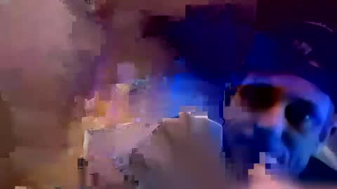 Snapshot of btownstud chatting on October 19, 1:23 pm btownstud online show from October 19, 1:23 pm