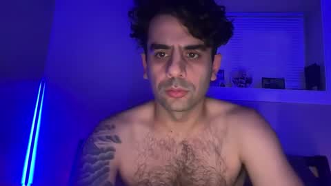 Snapshot of bubblebutt723 chatting on December 18, 7:25 am bubblebutt723 online show from December 18, 7:25 am