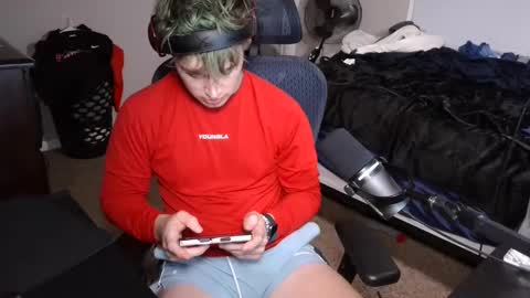 BubblebuttBdn online show from November 2, 1:08 am