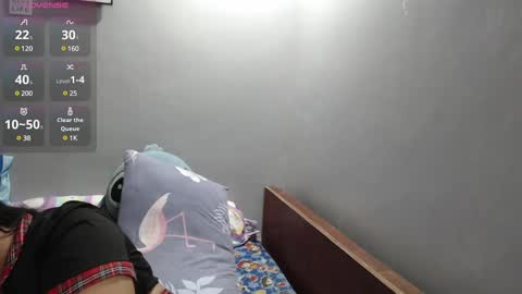 Snapshot of bubblebuttpinay chatting on February 1, 3:52 am Sunshine online show from February 1, 3:52 am