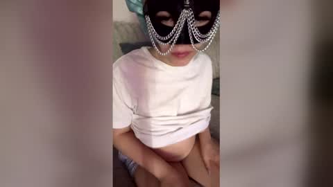 Snapshot of bubblez04 chatting on December 17, 6:08 am bubblez04 online show from December 17, 6:08 am