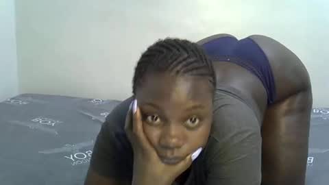 bubbly_ass30 online show from March 17, 3:26 pm