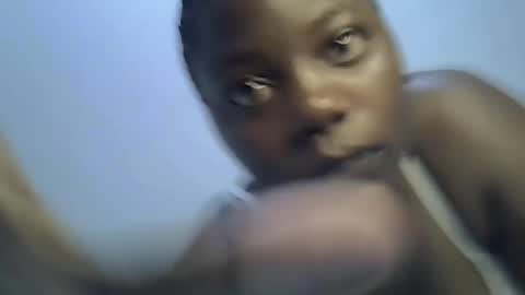 bubbly_ass30 online show from April 4, 11:24 pm