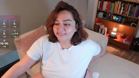 Snapshot of bubblybomba chatting on February 14, 12:51 am Bomba  online show from February 14, 12:51 am