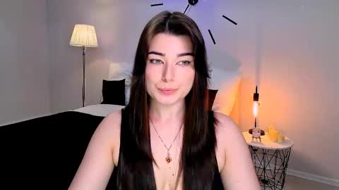 Ari online show from April 1, 3:20 pm