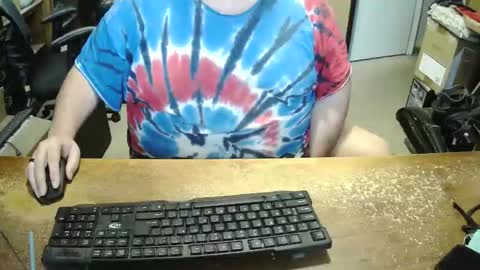 Snapshot of bucku2 chatting on February 7, 1:59 pm Bucku2 online show from February 7, 1:59 pm