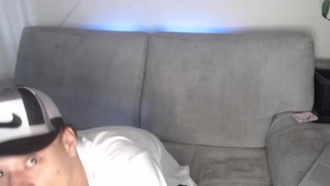 Buda y Cataleya online show from September 15, 2:28 pm