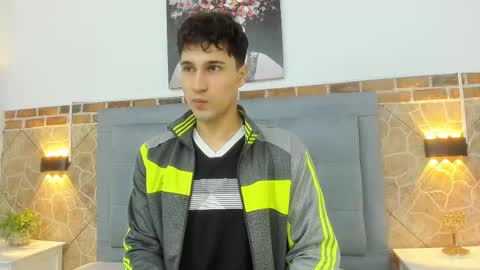 Snapshot of buddy_whitte chatting on March 5, 11:17 am Buddy Whitte online show from March 5, 11:17 am