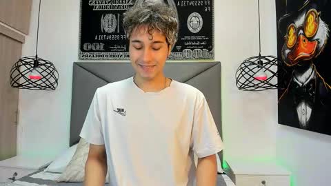 Snapshot of buddy_whitte chatting on November 3, 12:17 pm Buddy Whitte online show from November 3, 12:17 pm