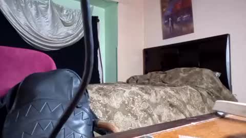 buddylovex online show from November 3, 11:48 pm